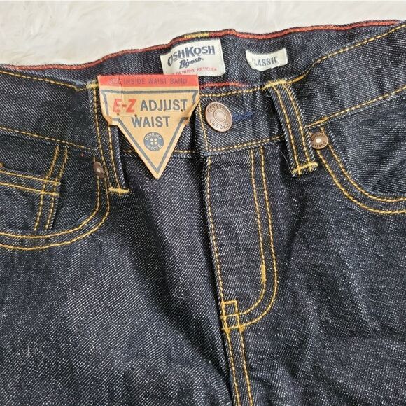New With Tags Oshkosh b'gosh Boy's Size 4 Husky Classic Jeans with EZ Adjust - Picture 4 of 8